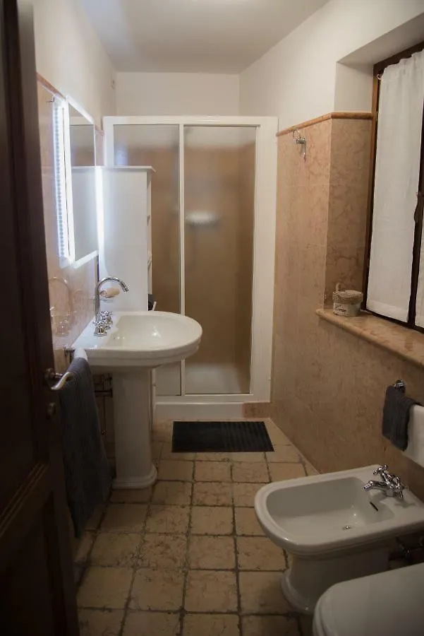 Casa Vacanze Corte Dei Dami Каприно-Веронезе 0*,