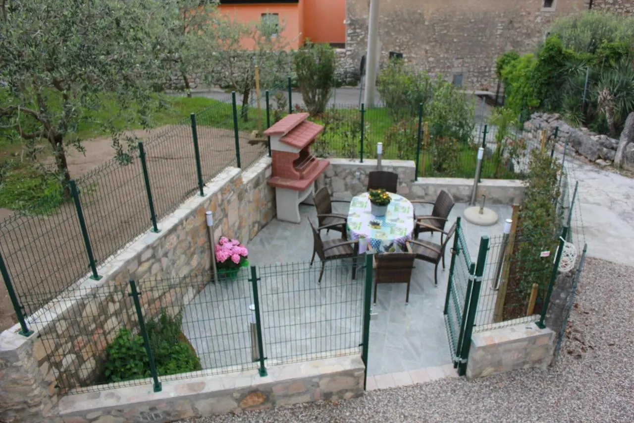 Casa Vacanze Corte Dei Dami Каприно-Веронезе 0*,  Италия